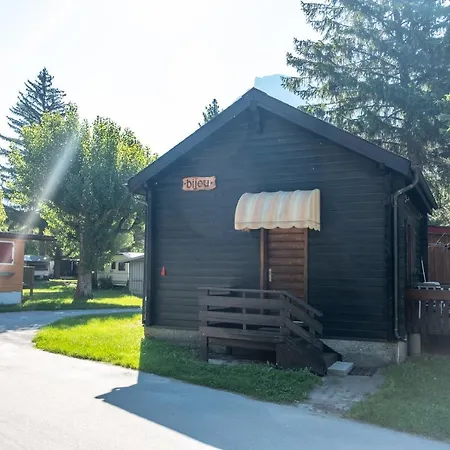 Camping/ Thermalbad Mit Frühstückspension *