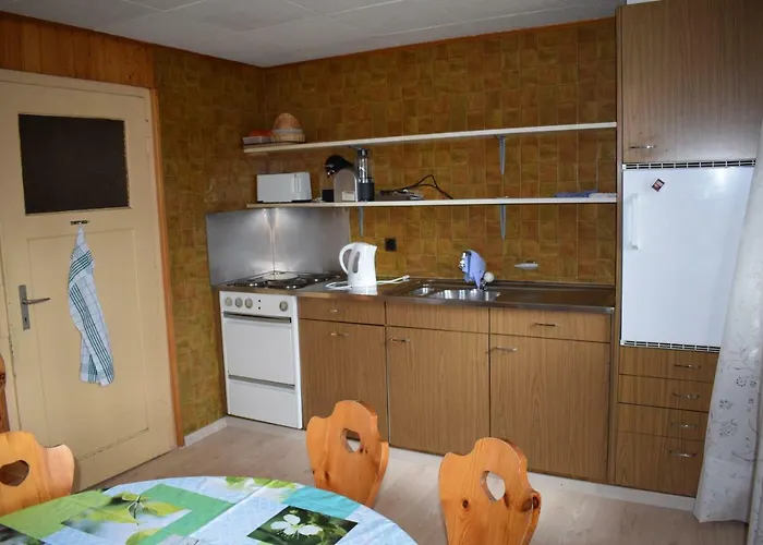 Camping/ Thermalbad Mit Brigerbad